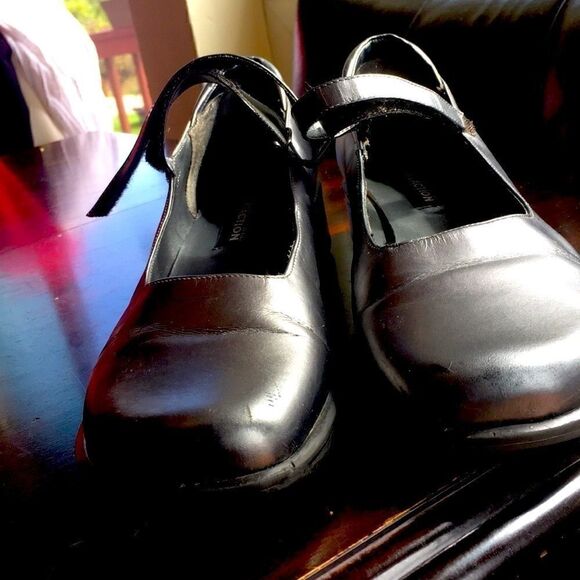 Vintage Kenneth Cole Reaction Mary Poppins metal gray color Adjustable strap 9.5 - Picture 3 of 7